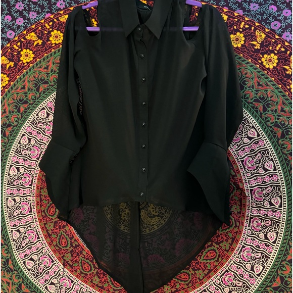 Sophia James- Rogue Top by BlackMilk Clothing- Size Medium- PC - Picture 4 of 9